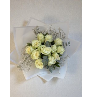 Ivory Grace – Premium Beyaz Gül Buketi